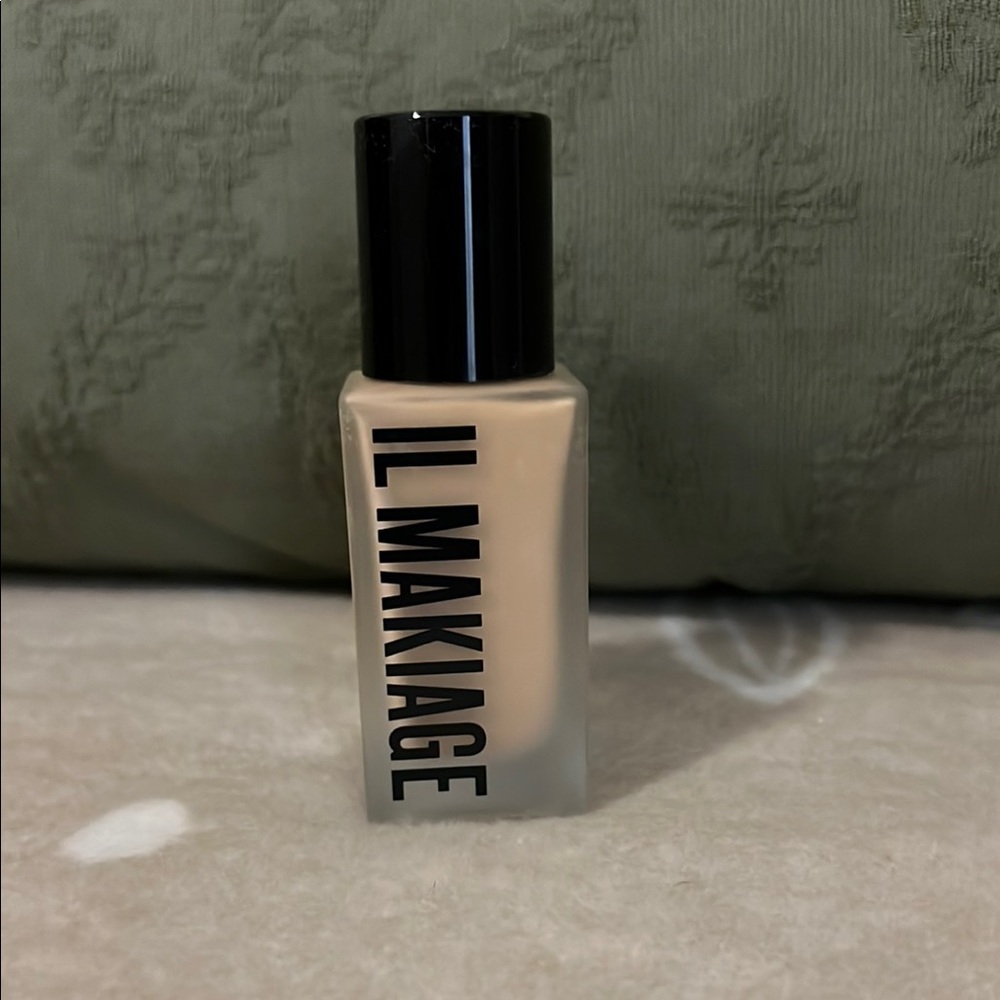 IL MAKIAGE Foundation - Cream
